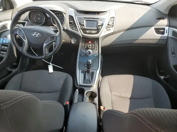5NPDH4AEXGH709916 2016 HYUNDAI ELANTRA - Image 8