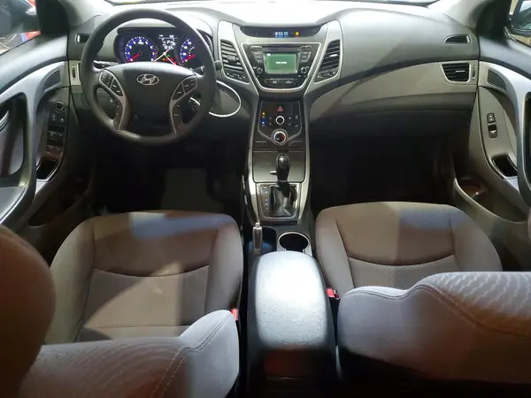 5NPDH4AEXGH711083 2016 HYUNDAI ELANTRA - Image 8