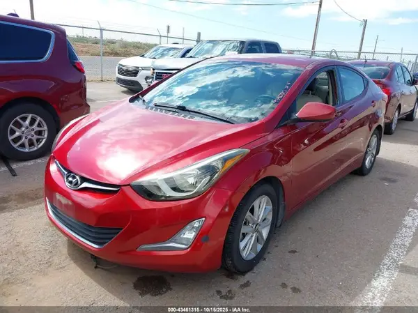 5NPDH4AEXGH713285 2016 HYUNDAI ELANTRA - Image 2