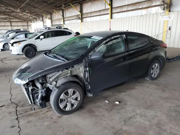 5NPDH4AEXGH713495 2016 HYUNDAI ELANTRA - Image 1