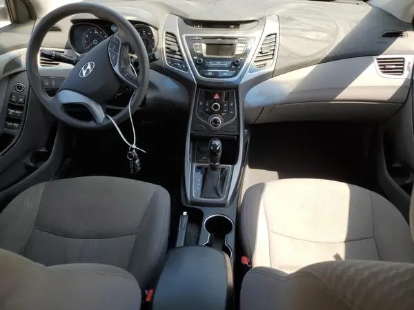 5NPDH4AEXGH714596 2016 HYUNDAI ELANTRA - Image 8