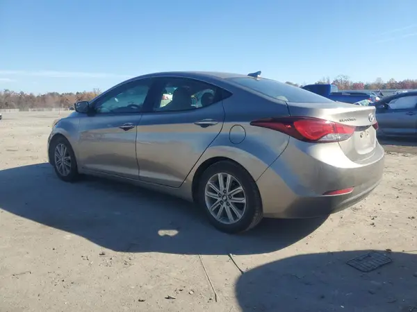 5NPDH4AEXGH715196 2016 HYUNDAI ELANTRA - Image 2