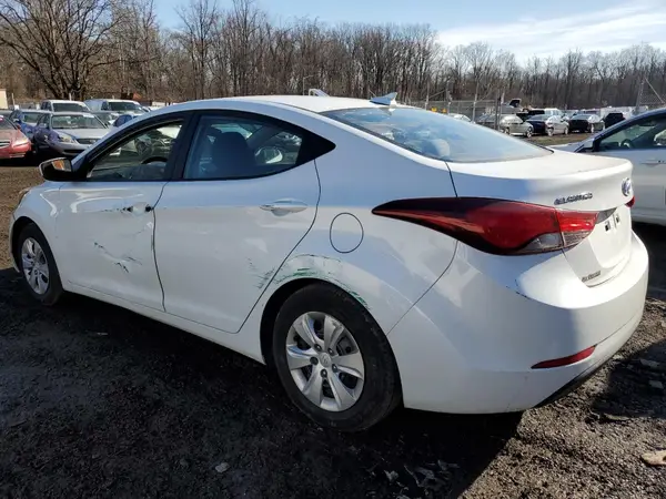 5NPDH4AEXGH716252 2016 HYUNDAI ELANTRA - Image 2