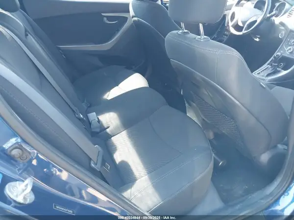 5NPDH4AEXGH716400 2016 HYUNDAI ELANTRA - Image 8