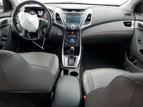 5NPDH4AEXGH716624 2016 HYUNDAI ELANTRA - Image 8
