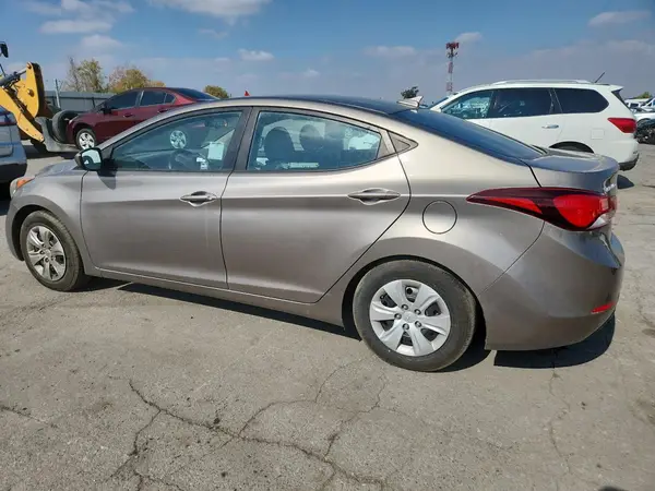 5NPDH4AEXGH717885 2016 HYUNDAI ELANTRA - Image 2