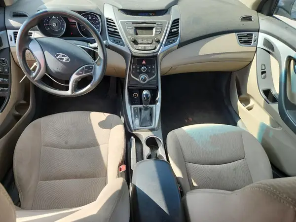 5NPDH4AEXGH717885 2016 HYUNDAI ELANTRA - Image 8