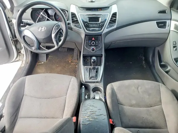 5NPDH4AEXGH718518 2016 HYUNDAI ELANTRA - Image 8