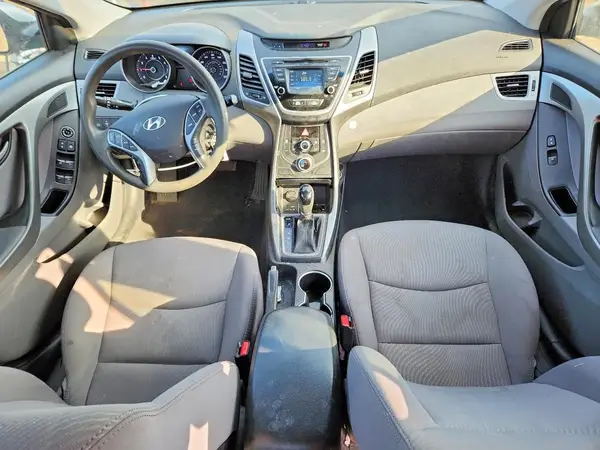 5NPDH4AEXGH719555 2016 HYUNDAI ELANTRA - Image 8