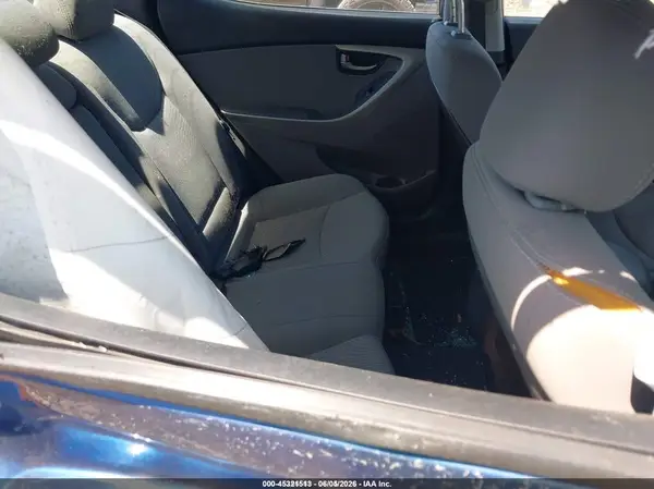 5NPDH4AEXGH719815 2016 HYUNDAI ELANTRA - Image 8