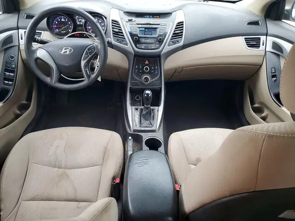 5NPDH4AEXGH721323 2016 HYUNDAI ELANTRA - Image 8