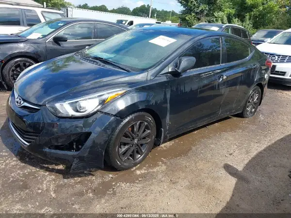 5NPDH4AEXGH722973 2016 HYUNDAI ELANTRA - Image 2