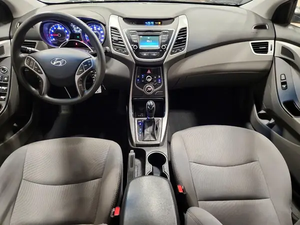 5NPDH4AEXGH725260 2016 HYUNDAI ELANTRA - Image 8