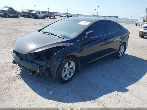 5NPDH4AEXGH726182 2016 HYUNDAI ELANTRA - Image 2