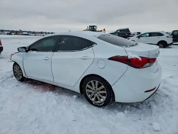5NPDH4AEXGH726831 2016 HYUNDAI ELANTRA - Image 2