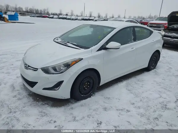 5NPDH4AEXGH728465 2016 HYUNDAI ELANTRA - Image 2