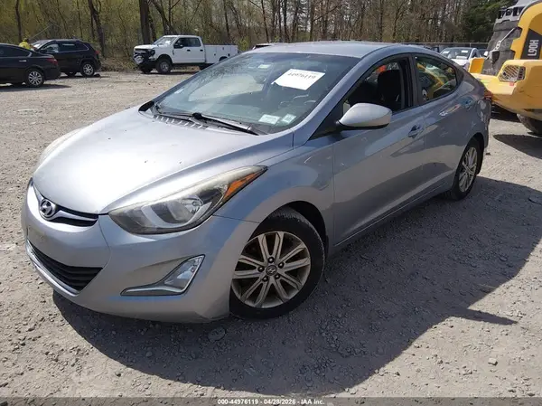 5NPDH4AEXGH728644 2016 HYUNDAI ELANTRA - Image 2