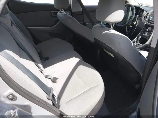 5NPDH4AEXGH728644 2016 HYUNDAI ELANTRA - Image 8