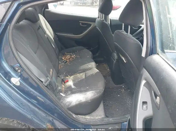 5NPDH4AEXGH728756 2016 HYUNDAI ELANTRA - Image 8