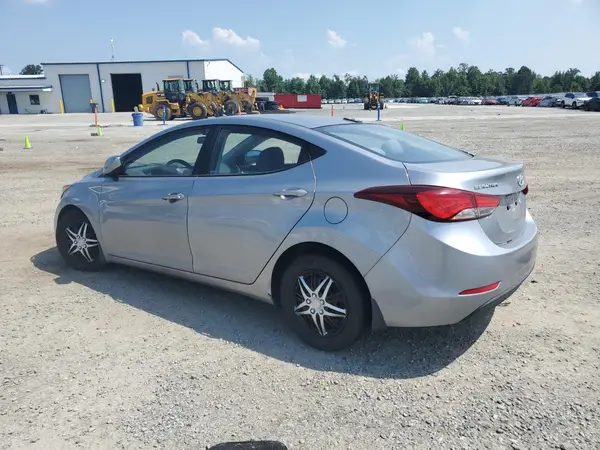 5NPDH4AEXGH730796 2016 HYUNDAI ELANTRA - Image 2