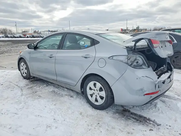 5NPDH4AEXGH731043 2016 HYUNDAI ELANTRA - Image 2