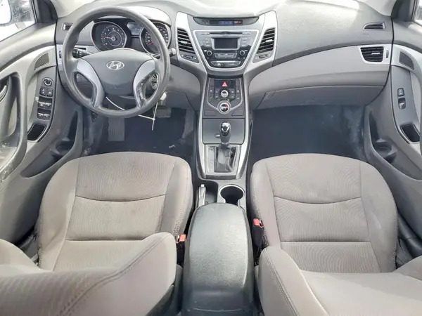 5NPDH4AEXGH731043 2016 HYUNDAI ELANTRA - Image 8