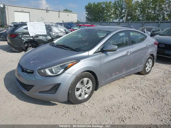 5NPDH4AEXGH731835 2016 HYUNDAI ELANTRA - Image 2