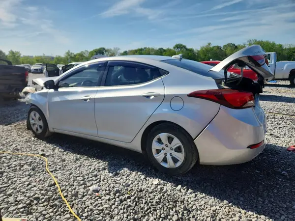 5NPDH4AEXGH736839 2016 HYUNDAI ELANTRA - Image 2