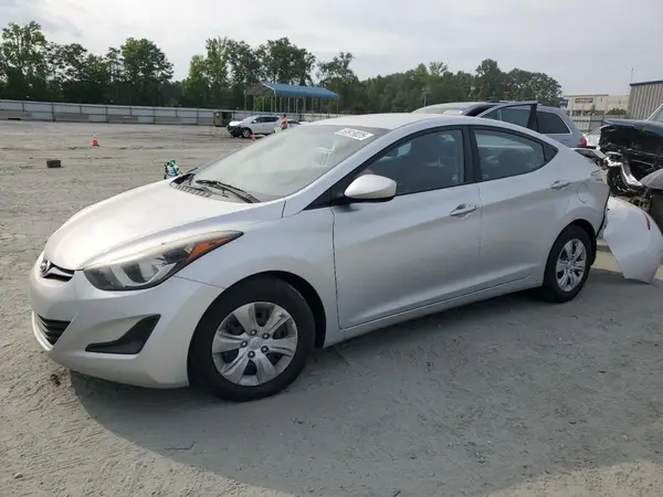 5NPDH4AEXGH737019 2016 HYUNDAI ELANTRA - Image 1