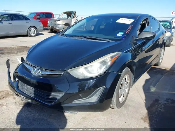5NPDH4AEXGH741118 2016 HYUNDAI ELANTRA - Image 2