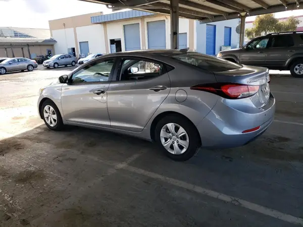 5NPDH4AEXGH741796 2016 HYUNDAI ELANTRA - Image 2