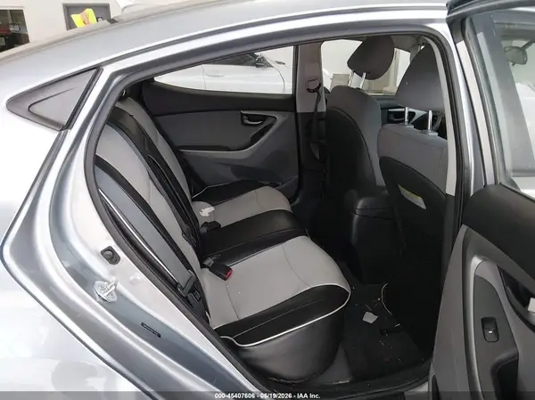 5NPDH4AEXGH742351 2016 HYUNDAI ELANTRA - Image 8