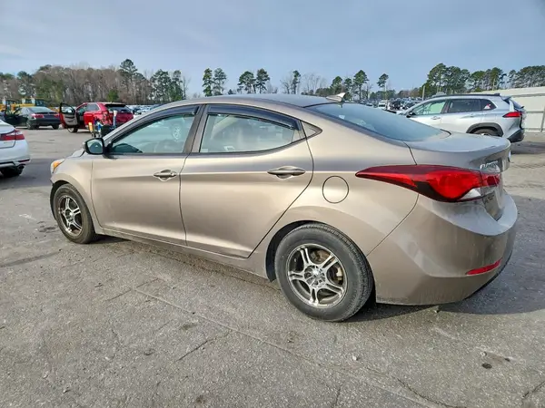 5NPDH4AEXGH743760 2016 HYUNDAI ELANTRA - Image 2