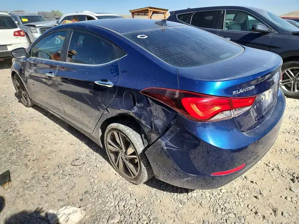 5NPDH4AEXGH747923 2016 HYUNDAI ELANTRA - Image 2