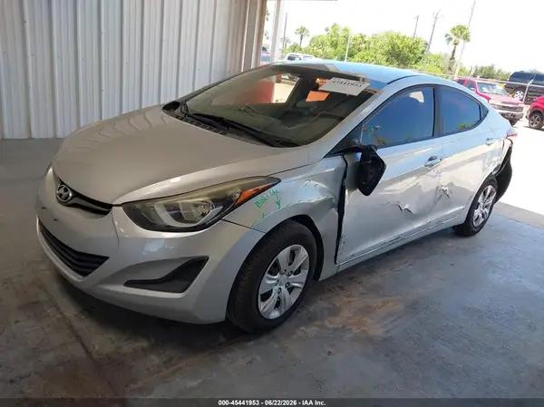 5NPDH4AEXGH748411 2016 HYUNDAI ELANTRA - Image 2