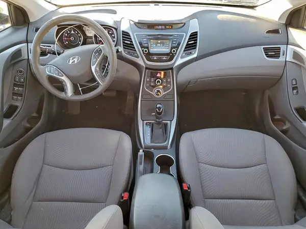 5NPDH4AEXGH748599 2016 HYUNDAI ELANTRA - Image 8