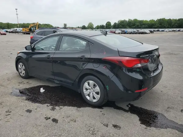 5NPDH4AEXGH748697 2016 HYUNDAI ELANTRA - Image 2
