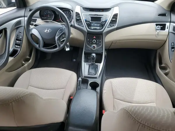 5NPDH4AEXGH748697 2016 HYUNDAI ELANTRA - Image 8