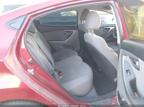 5NPDH4AEXGH750790 2016 HYUNDAI ELANTRA - Image 8