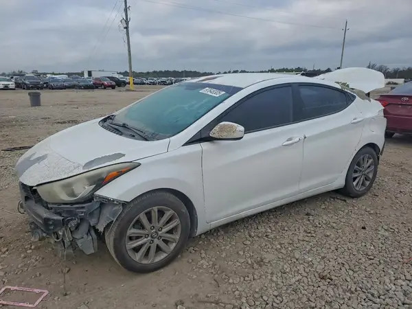 5NPDH4AEXGH750921 2016 HYUNDAI ELANTRA - Image 1
