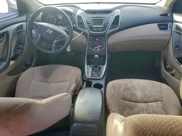 5NPDH4AEXGH750921 2016 HYUNDAI ELANTRA - Image 8