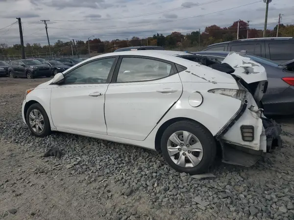 5NPDH4AEXGH751244 2016 HYUNDAI ELANTRA - Image 2