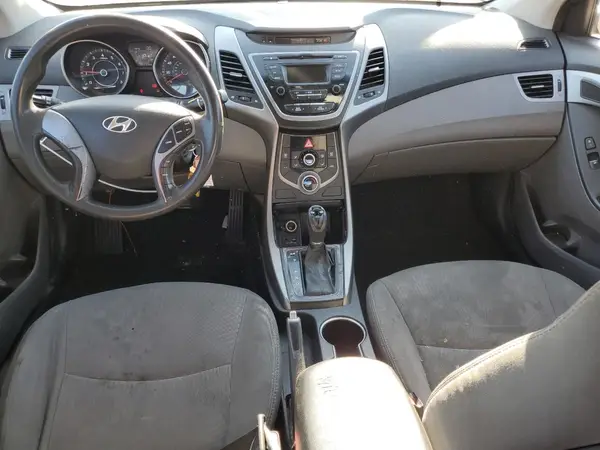 5NPDH4AEXGH751244 2016 HYUNDAI ELANTRA - Image 8