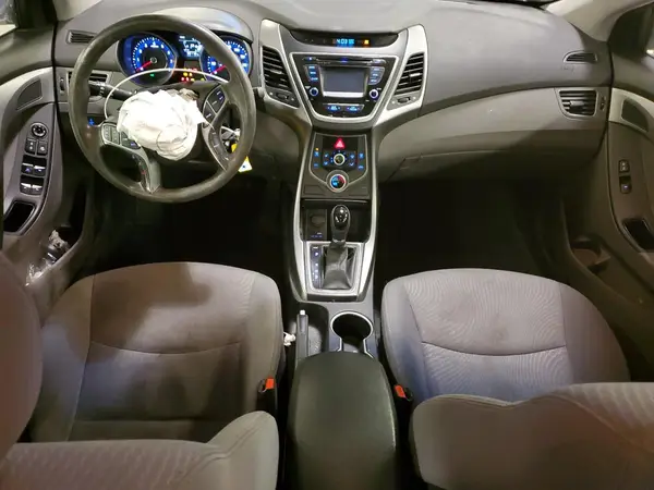 5NPDH4AEXGH751521 2016 HYUNDAI ELANTRA - Image 8