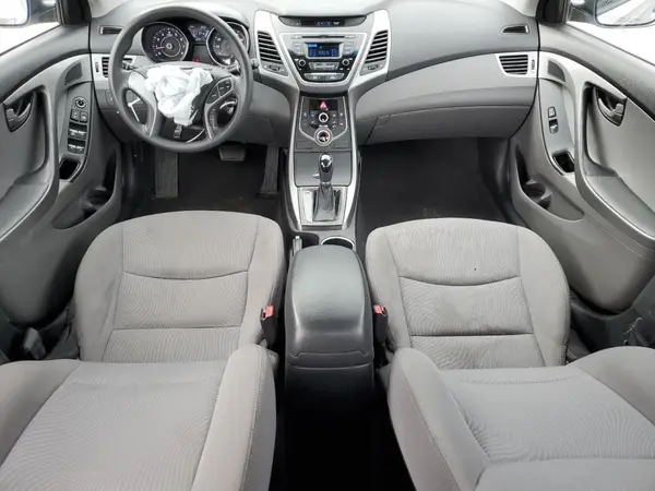 5NPDH4AEXGH752118 2016 HYUNDAI ELANTRA - Image 8