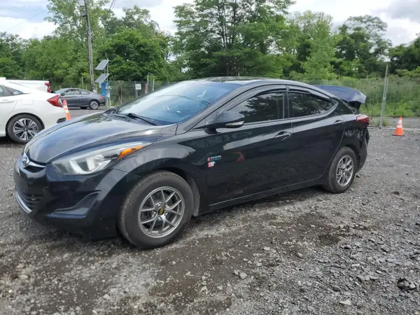 5NPDH4AEXGH755391 2016 HYUNDAI ELANTRA - Image 1