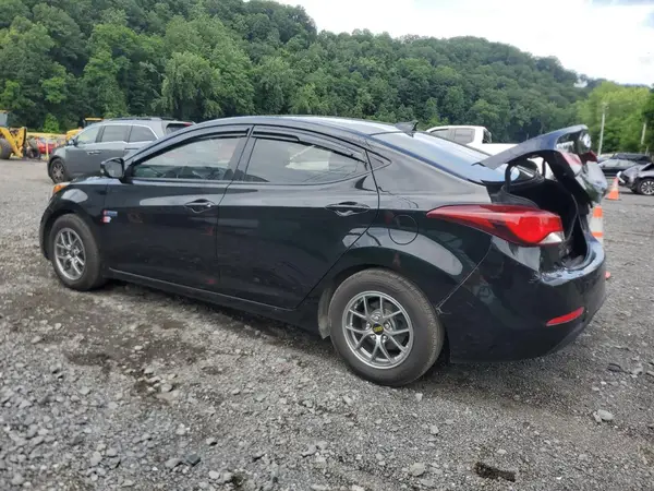 5NPDH4AEXGH755391 2016 HYUNDAI ELANTRA - Image 2