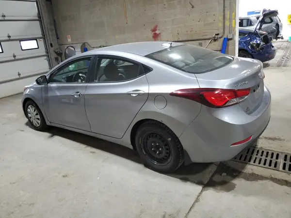 5NPDH4AEXGH758176 2016 HYUNDAI ELANTRA - Image 2