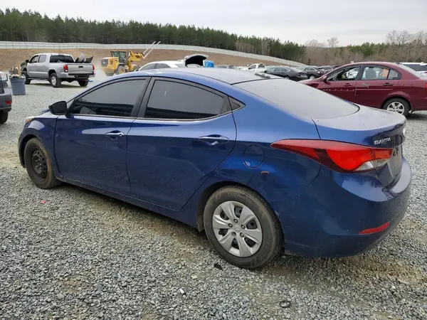 5NPDH4AEXGH758579 2016 HYUNDAI ELANTRA - Image 2