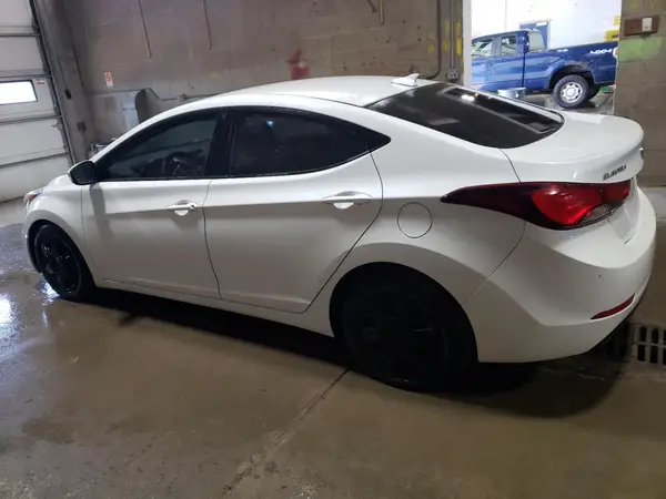 5NPDH4AEXGH761224 2016 HYUNDAI ELANTRA - Image 2